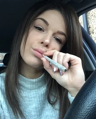 Lansira Premium Cannabis Preroll liniju: laboratorijski-Testirani kvalitet, u...